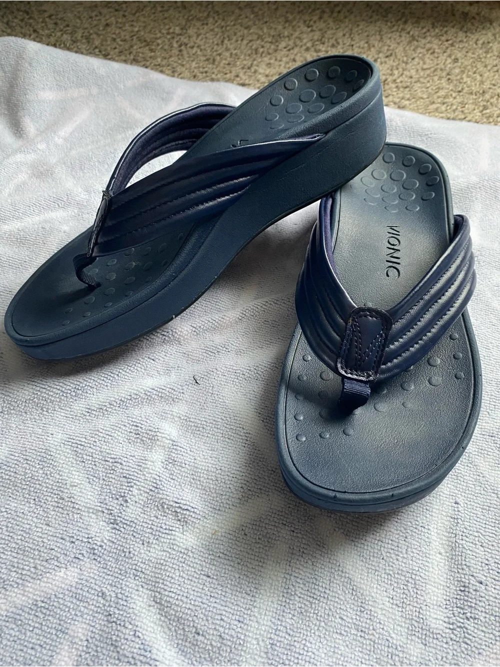 Vionic Cherine Sandal Thong Flip Flop Navy Blue Sz 8 Comfort Orthotic Platform